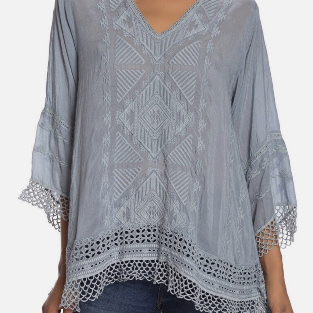 Johnny Was Embroidered RENEE Crochet Lace Trim Tunic Blouse S 3/4 Sleeve Fog